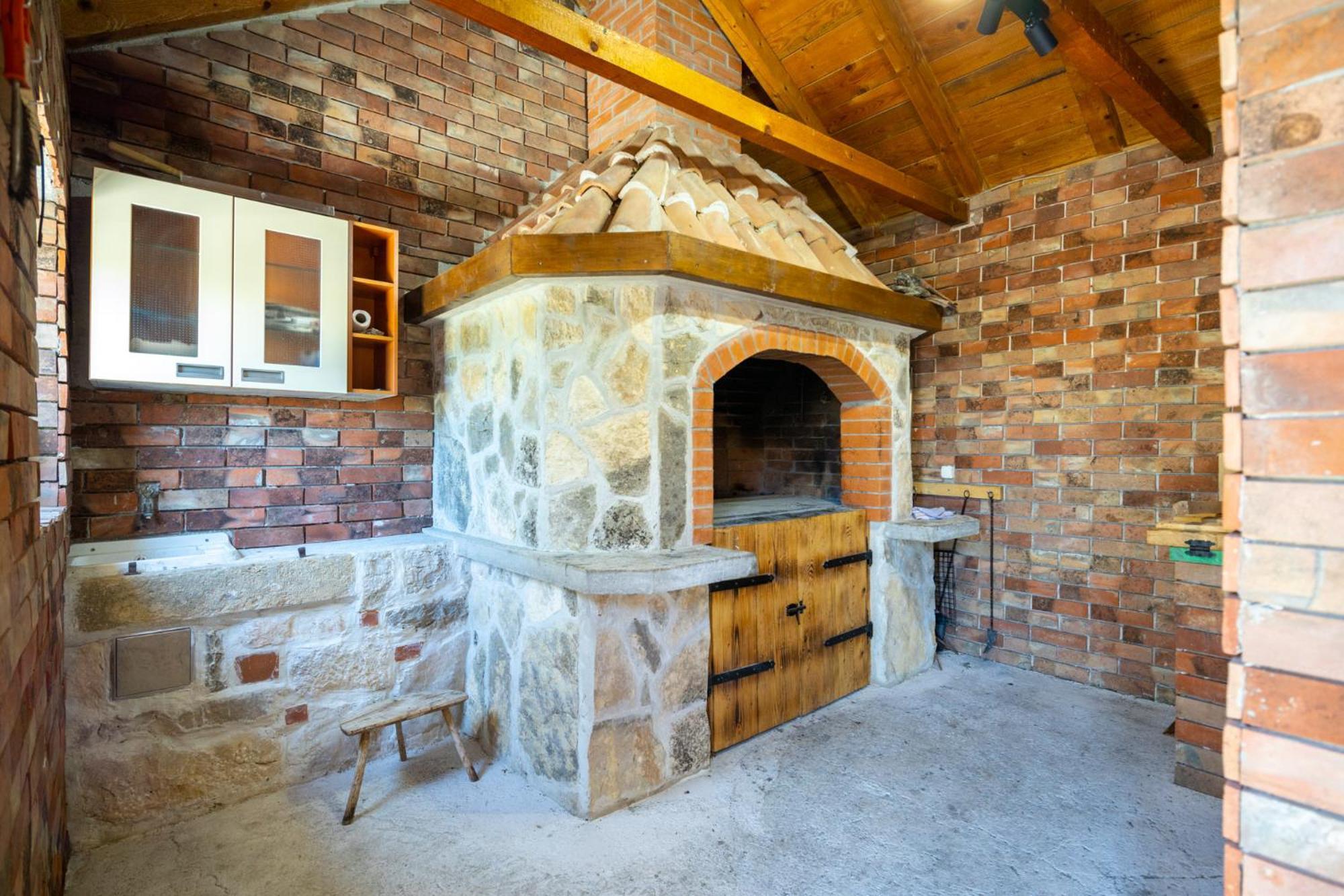 Apartment Iva Vrana  Екстер'єр фото
